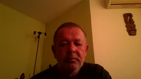 Snapshot of nikyo419 chatting on 03-15-26, 06:52 nikyo419 online show from 03-15-26, 06:52