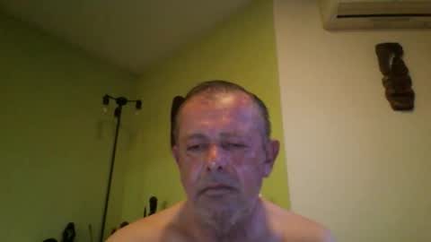 Snapshot of nikyo419 chatting on 03-19-26, 04:38 nikyo419 online show from 03-19-26, 04:38