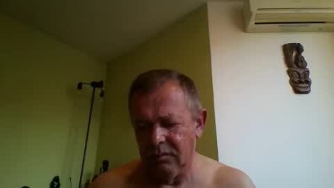 Snapshot of nikyo419 chatting on 04-06-26, 04:46 nikyo419 online show from 04-06-26, 04:46