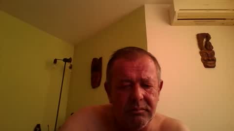 Snapshot of nikyo419 chatting on 04-10-26, 07:13 nikyo419 online show from 04-10-26, 07:13