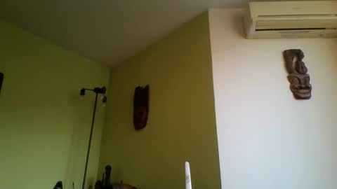 Snapshot of nikyo419 chatting on 04-20-26, 04:37 nikyo419 online show from 04-20-26, 04:37
