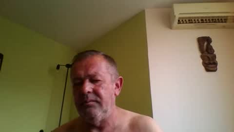 Snapshot of nikyo419 chatting on 05-09-26, 06:51 nikyo419 online show from 05-09-26, 06:51