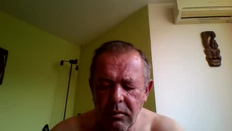 Snapshot of nikyo419 chatting on 05-21-26, 04:52 nikyo419 online show from 05-21-26, 04:52