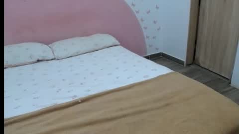nila online show from 07-10-26, 01:43