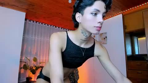 Snapshot of nilam217 chatting on 05-17-26, 10:39 Nilam online show from 05-17-26, 10:39