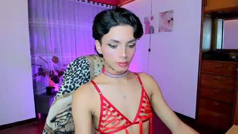 Snapshot of nilam217 chatting on 05-19-26, 02:07 Nilam online show from 05-19-26, 02:07