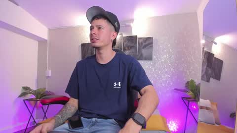 Nils online show from 11-11-25, 02:44