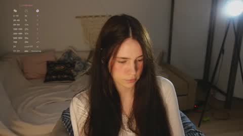 Snapshot of nimfaheart chatting on 06-02-26, 06:54 Jennet online show from 06-02-26, 06:54