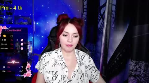 Snapshot of nimfeya chatting on 02-07-25, 10:30 Nimfeya online show from 02-07-25, 10:30