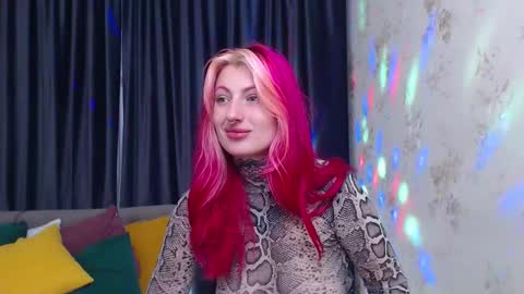 Nina online show from 11-07-25, 05:40