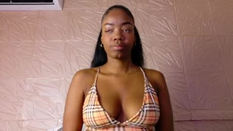 nina_bae_ online show from 06-06-26, 08:57