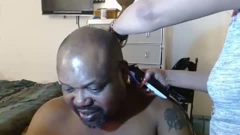 Nina Fame online show from 11-16-25, 07:30