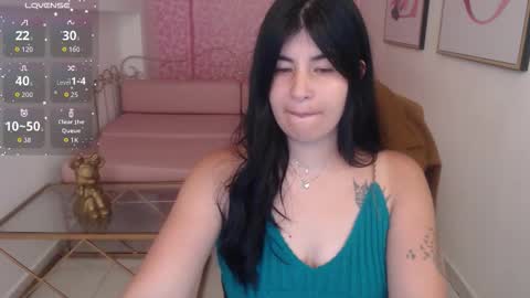 Snapshot of nina_harpper_ chatting on 01-07-26, 01:08 Nina online show from 01-07-26, 01:08
