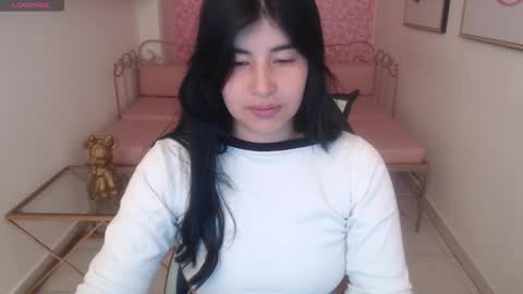 Snapshot of nina_harpper_ chatting on 01-08-26, 01:02 Nina online show from 01-08-26, 01:02