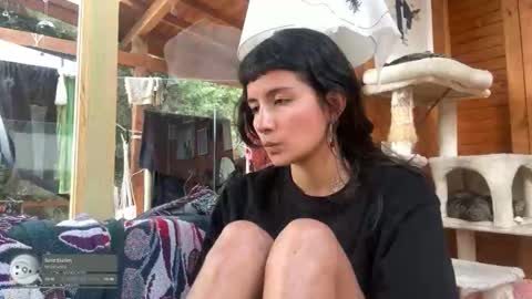 Nina.  online show from 11-14-25, 08:07