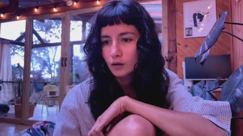 Nina.  online show from 04-12-26, 09:09