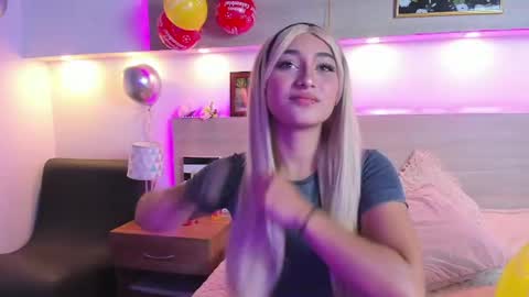Nina online show from 07-09-26, 11:31