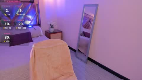 Nina myers online show from 12-05-25, 02:53