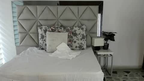 Snapshot of nina_pons chatting on 11-05-25, 08:31 Nina online show from 11-05-25, 08:31