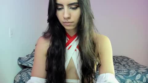 Snapshot of nina_pons chatting on 11-15-25, 07:43 Nina online show from 11-15-25, 07:43