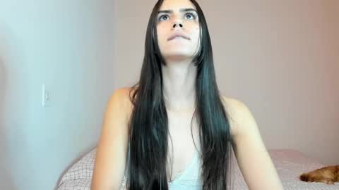 Snapshot of nina_pons chatting on 12-01-25, 11:32 Nina online show from 12-01-25, 11:32