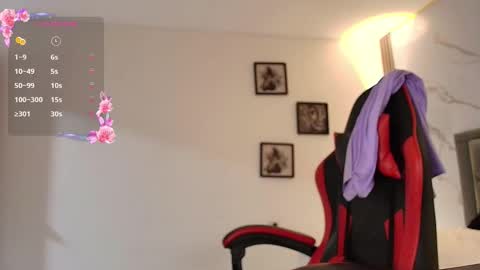  N I N A online show from 11-25-25, 01:22