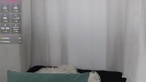 Ninaa fox online show from 11-07-25, 04:40