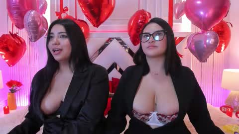 Nina online show from 02-15-26, 07:51