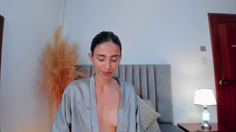Nina online show from 12-27-24, 09:00