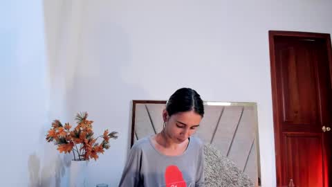 Nina online show from 03-04-25, 06:18