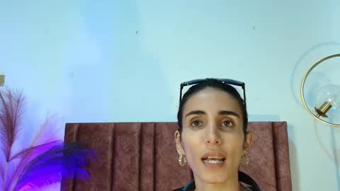 Nina online show from 09-20-25, 06:09