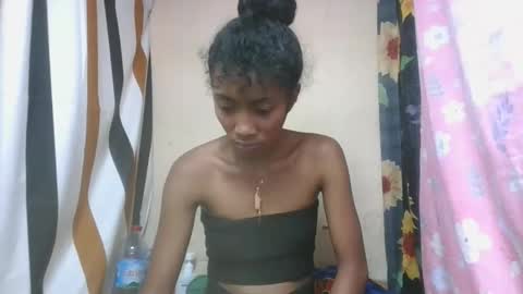 ninaeaa online show from 12-16-25, 06:07