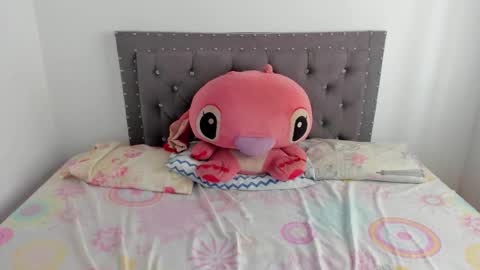 Valentina online show from 03-27-26, 07:57