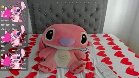 Valentina online show from 04-19-26, 06:10