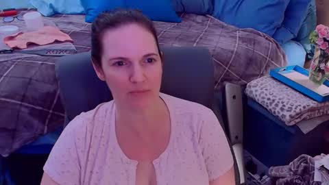 Snapshot of ninajaymes chatting on 09-09-25, 09:58 Nina Jaymes online show from 09-09-25, 09:58