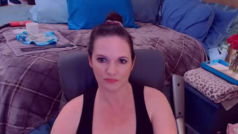 Snapshot of ninajaymes chatting on 10-05-25, 01:15 Nina Jaymes online show from 10-05-25, 01:15