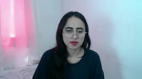 N I N A online show from 11-01-25, 04:20