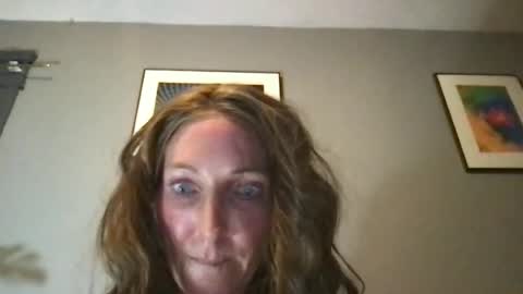ninaloveshawaii online show from 07-04-26, 04:40
