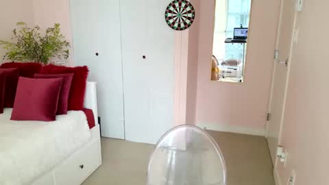 Snapshot of ninaoneil chatting on 02-27-25, 09:36 NinaOneil online show from 02-27-25, 09:36