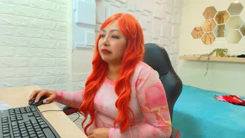 Snapshot of ninasilk chatting on 03-26-26, 02:55 ninasilk online show from 03-26-26, 02:55