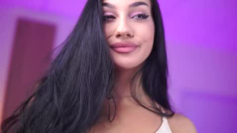 Snapshot of ninasolenne chatting on 10-15-25, 07:03 Ninna online show from 10-15-25, 07:03