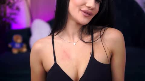 Snapshot of ninasolenne chatting on 10-27-25, 06:45 Ninna online show from 10-27-25, 06:45