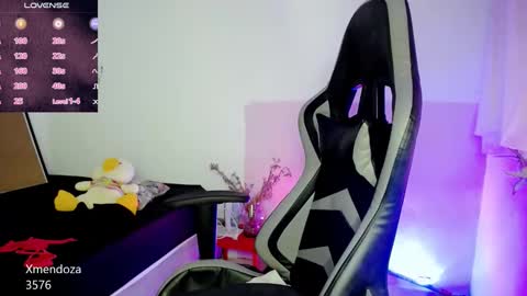 ninatinydoll1 online show from 02-12-25, 09:31