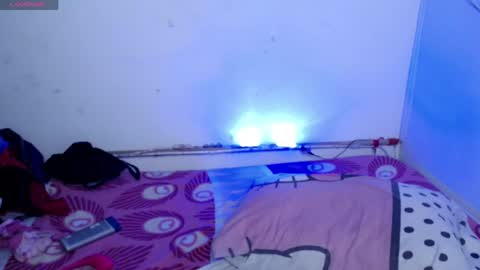 ninatinydoll1 online show from 04-09-26, 10:31