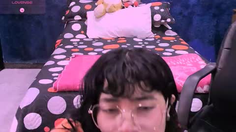 Nina online show from 12-03-25, 01:53