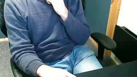 Snapshot of nineinches2222 chatting on 12-09-24, 12:51 Nineinches online show from 12-09-24, 12:51