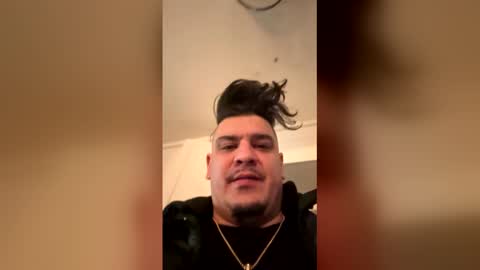 nineinchung online show from 06-01-26, 12:18