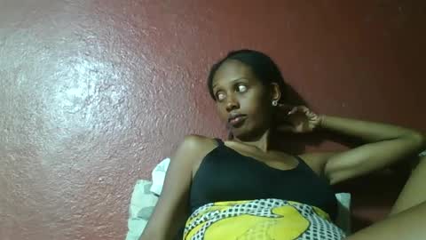 ninie246746 online show from 03-08-25, 02:51