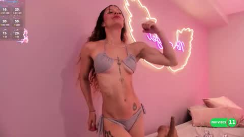 Ninna  online show from 12-15-25, 04:22