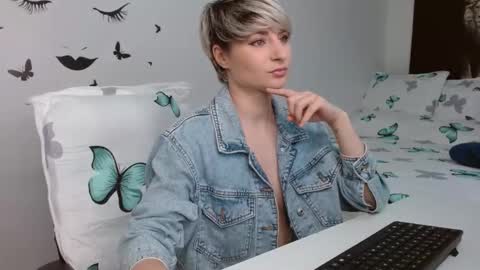 Ninna Katthe online show from 09-19-25, 05:02